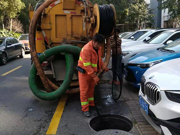 南谯排污管道清淤